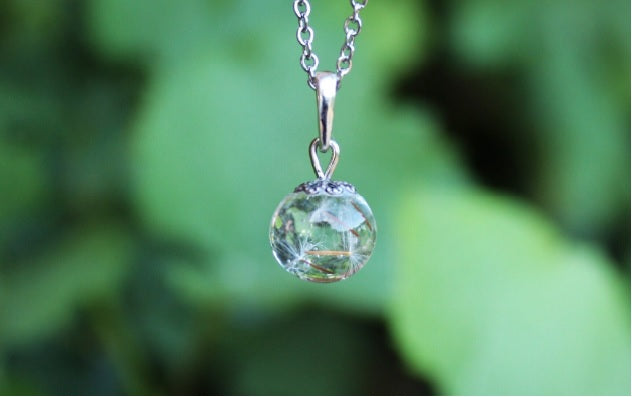 Dandelion seeds necklace