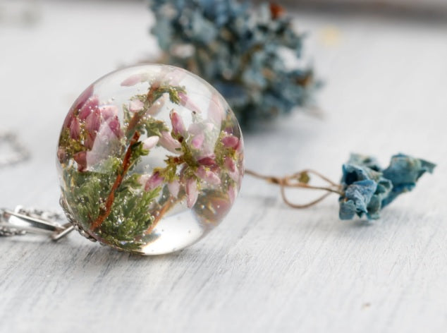 Terrarium Necklace with Real Heather